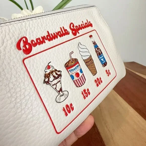 NWT Coach Corner Zip Wristlet With Boardwalk Graphic - Picture 4 of 6